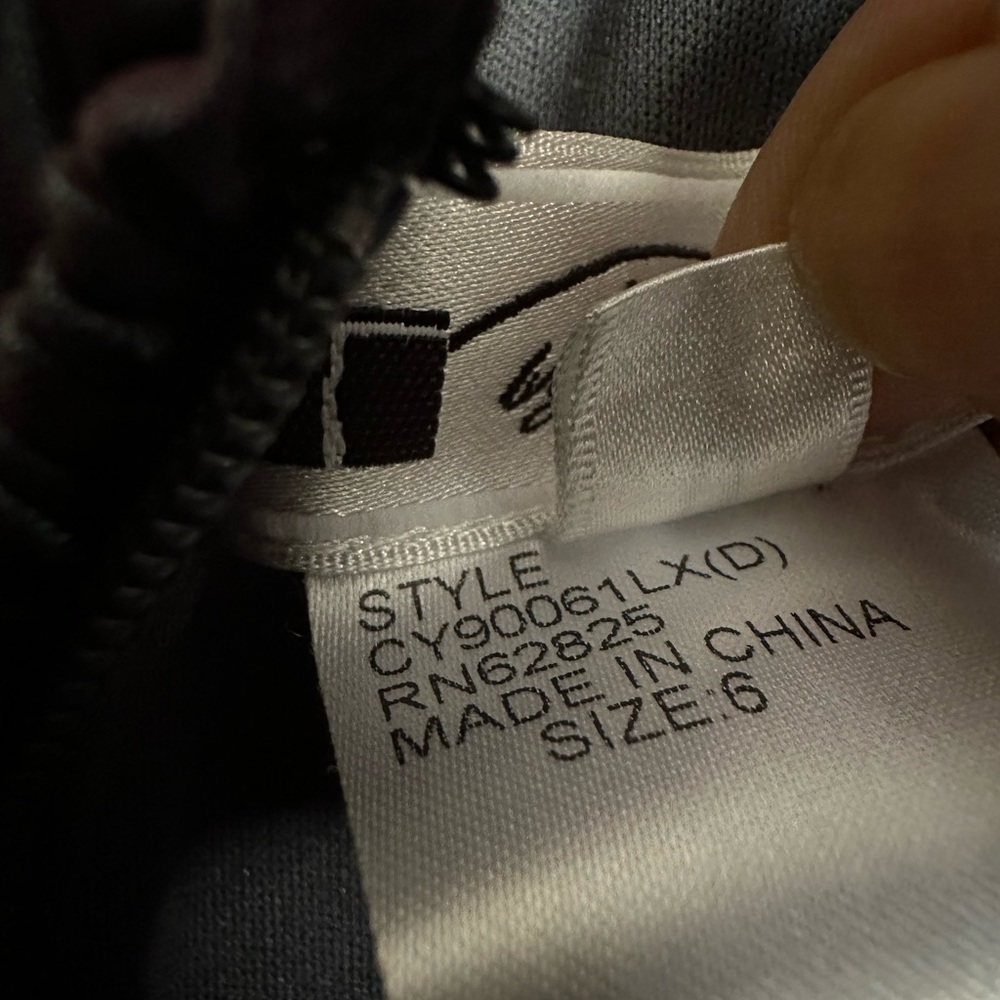 ๐ดT by Tadashi dress/ like new - Picture 15 of 16